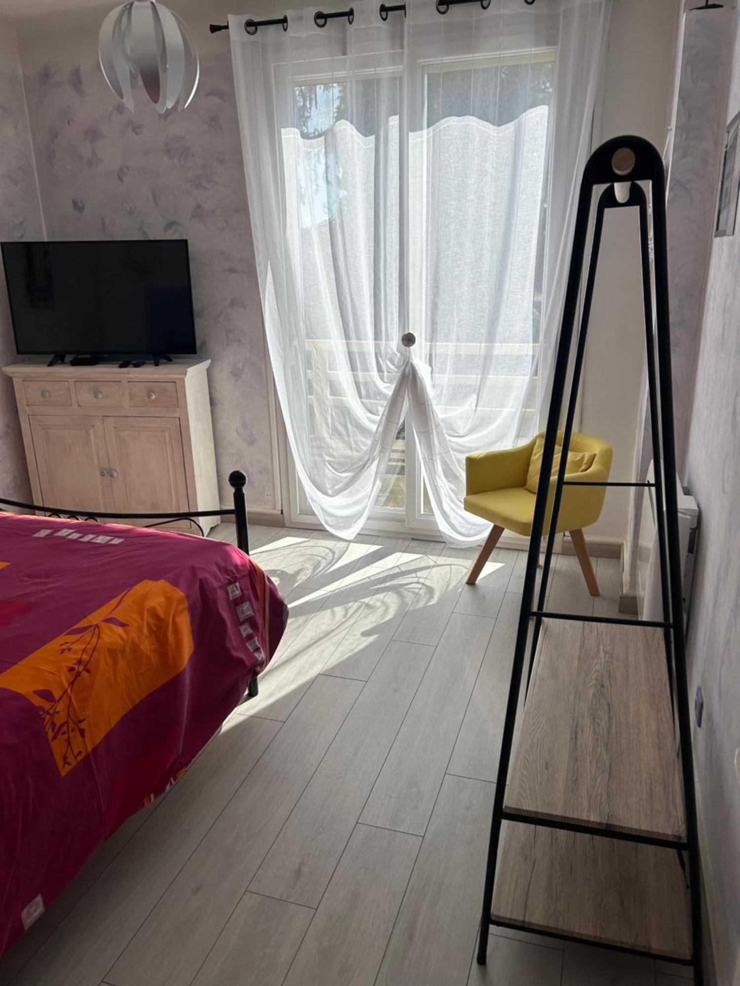 Chambres Hotes Les Grenouilles Saint-Paul-de-Varax Buitenkant foto